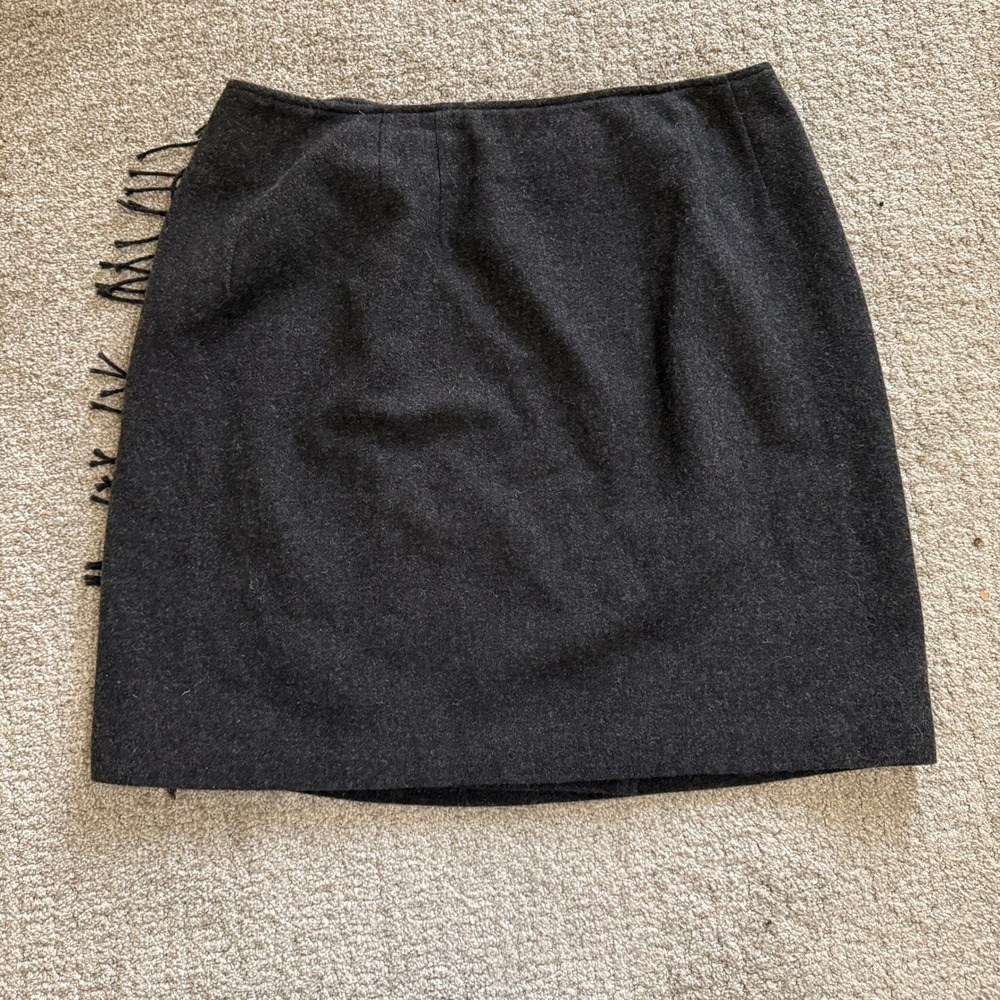 Vintage Talbots Charcoal Wool Blend Wrap Mini Skirt Fringe Classic Career 16‎ - Picture 9 of 9